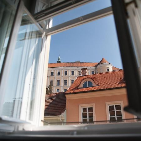 Penzion Husa Mikulov Dış mekan fotoğraf
